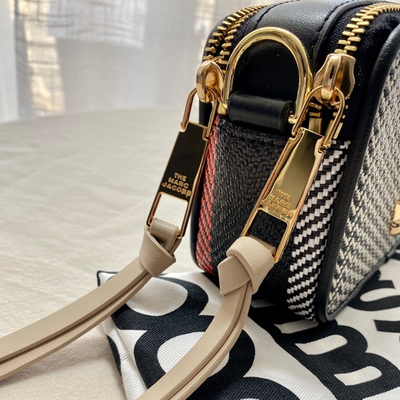SOLD Marc Jacobs The Mixed Media Snapshot Crossbody Bag - Black - Picture 7 of 10